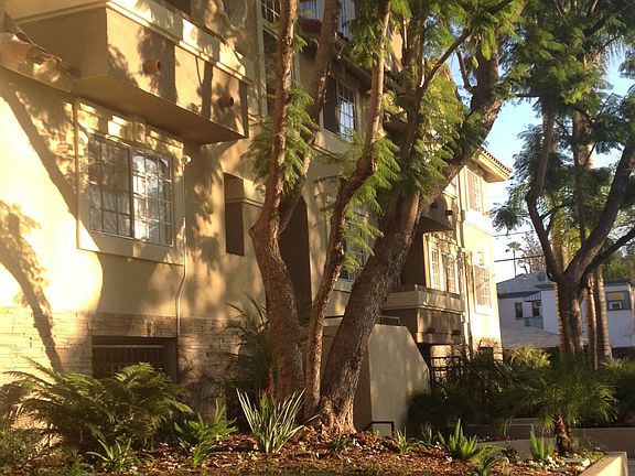 2nd image of 4824 Craner Ave APT 205
