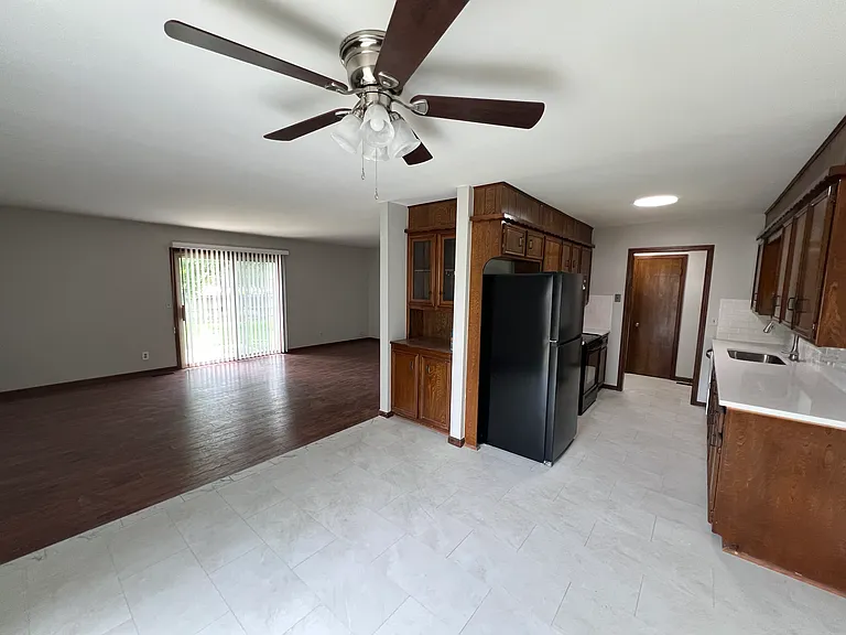 1742 N Callahan St — Photo 8