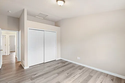 332 Graceland Grv #330 Photo 1