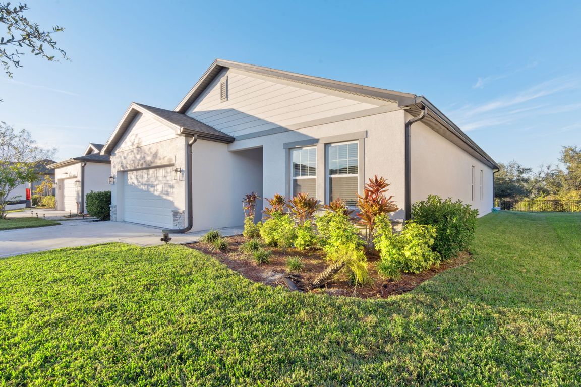 next background image