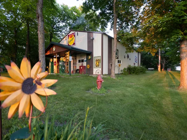 403 County Highway 56, New York Mills, MN 56567
