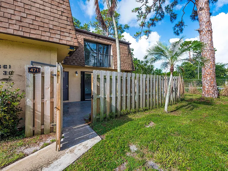471 Kirk Rd #D — Photo 19