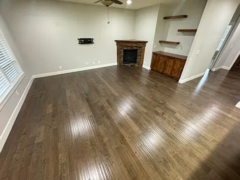 3 bed, 1624 sqft, $2,600 — Photo 2