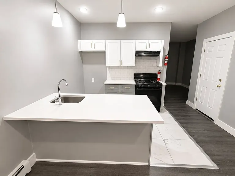 808 Clinton Ave #G — Photo 1