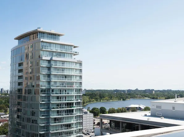 285 Loretta Ave. S - The Dowsview, 285 Loretta Ave S, Ottawa, ON K1S 5A5