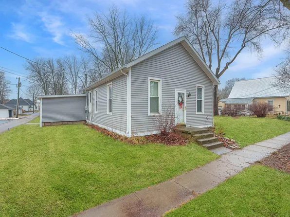 105 E 4th St, North Manchester, IN 46962