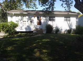 1215 Prigge Ave, Saint Louis, MO 63138