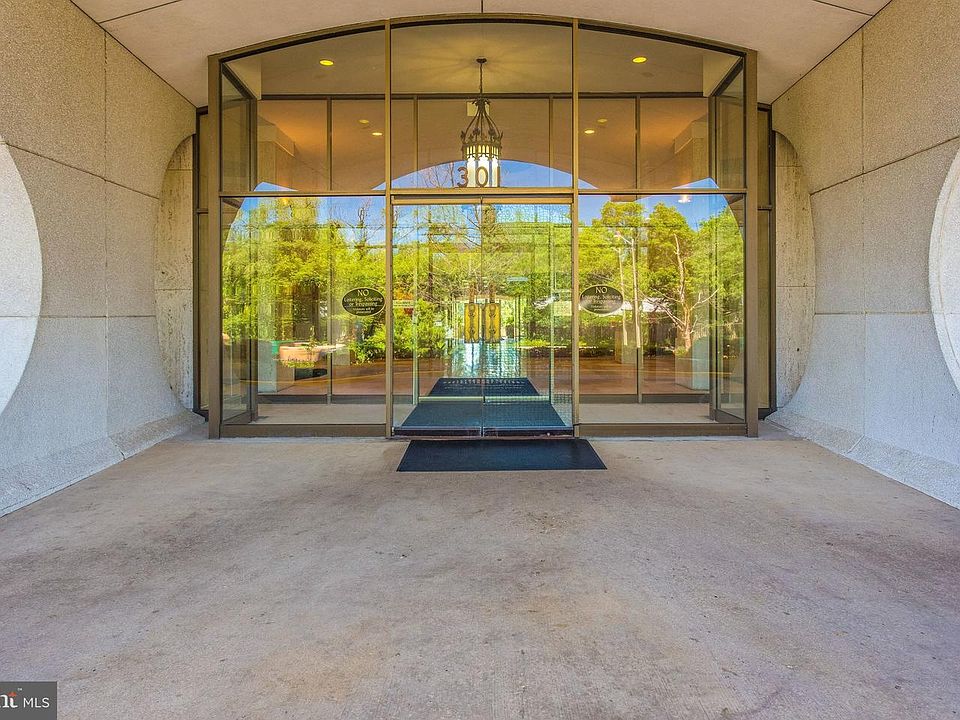 1st image of 301 N Beauregard St APT 208