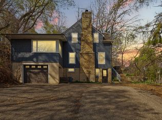 5 Walden Pl, Northfield, MN 55057