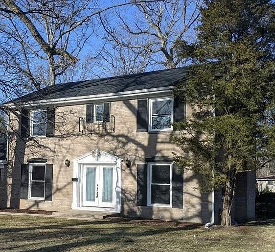 1st image of 20700 Greenwood Dr
