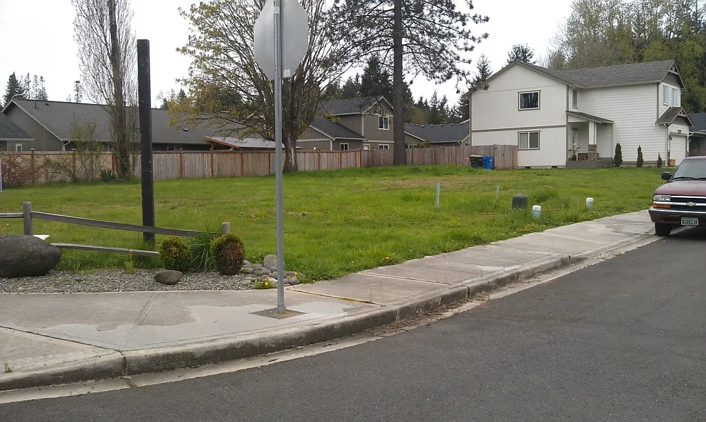 2317 Rosewood Ln photo 1
