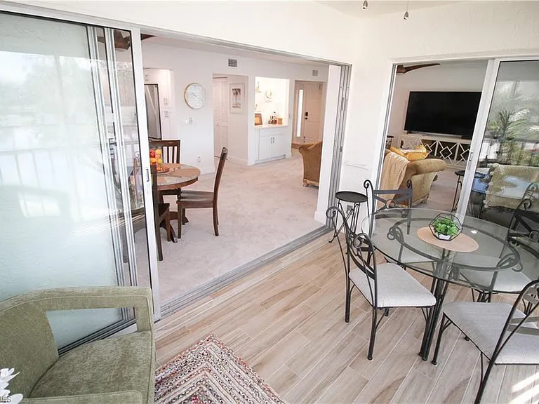 97 Georgetown Blvd #97 — Photo 10
