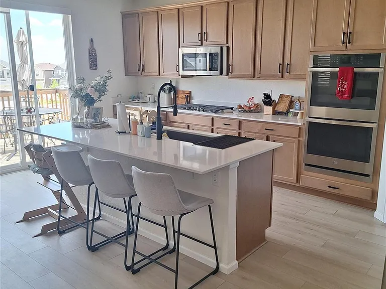 5741 Mammoth Ln — Photo 4