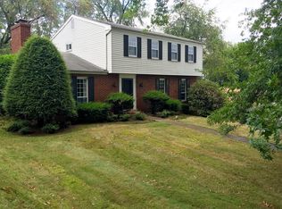 209 Amherst Rd, Glenshaw, PA 15116