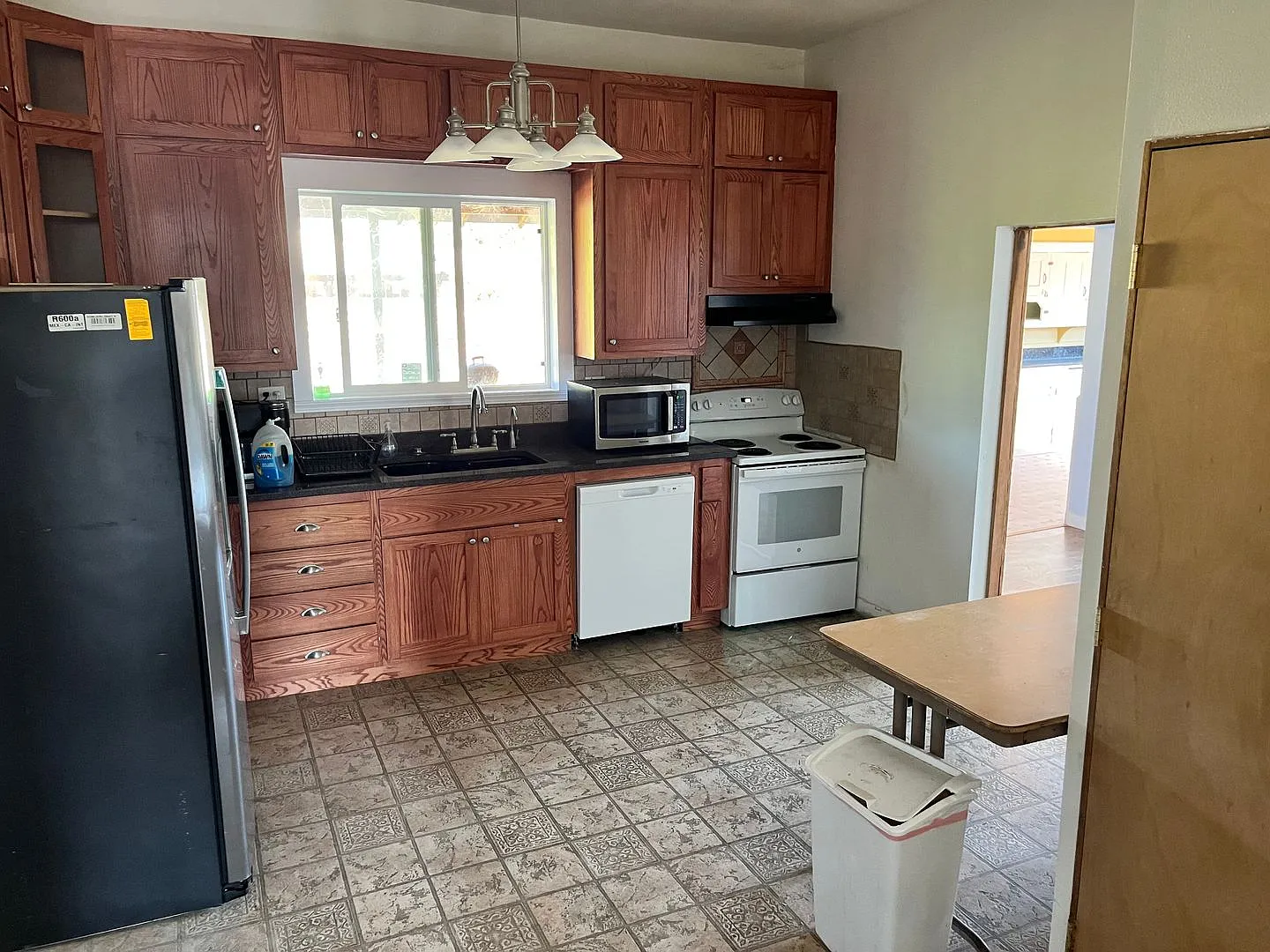 435 Ash St. — Photo 4