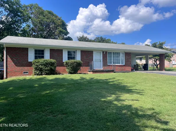 317 Smoky View Rd, Knoxville, TN 37920