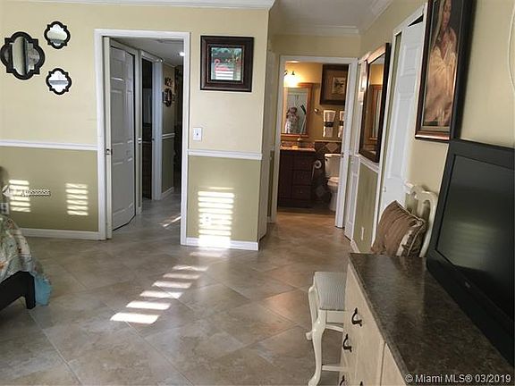 4th image of 1696 W Royal Tern Ln #C