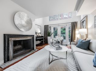 280 Sherbourne St #4, Toronto, ON M5A 2S1