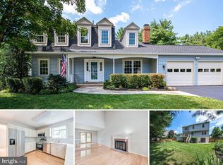 709 Riverview Ct, Sterling, VA 20164