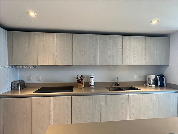 5th image of 4111 S Ocean Dr #2112