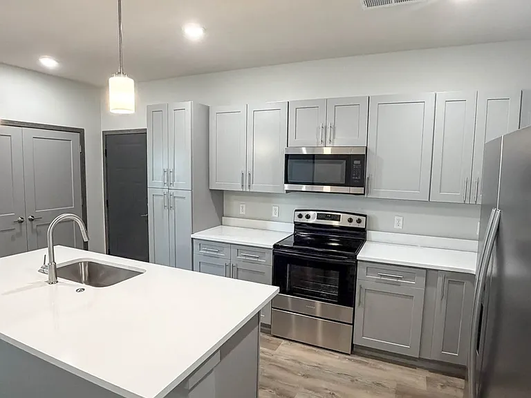Stevens Creek Villas South — Photo 64