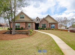 101 Rockin Chair Ct, Enterprise, AL 36330
