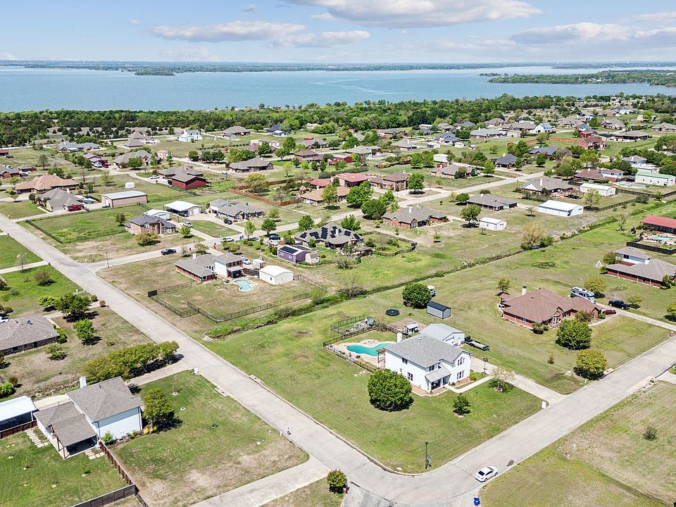 1st image of 600 Lake Shadow Dr