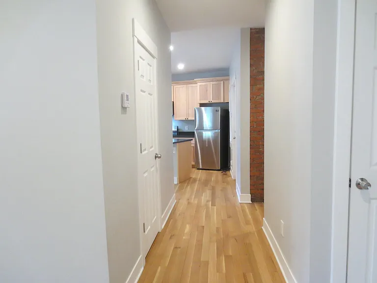 4403 Franklin Blvd — Photo 12
