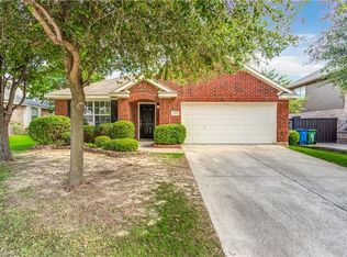 313 Benton Dr, Roanoke, TX 76262