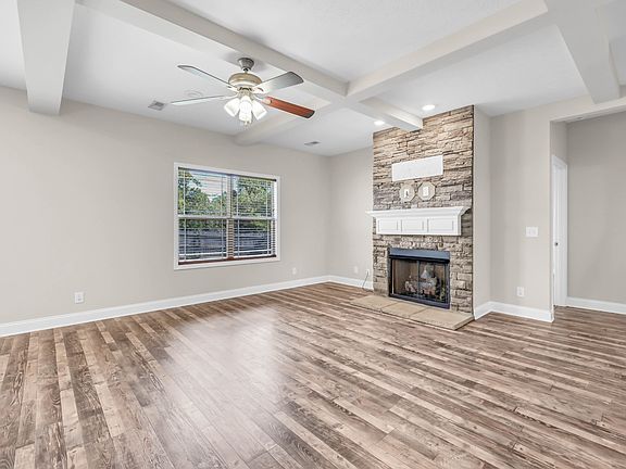 5th image of 1175 Belvoir Ln
