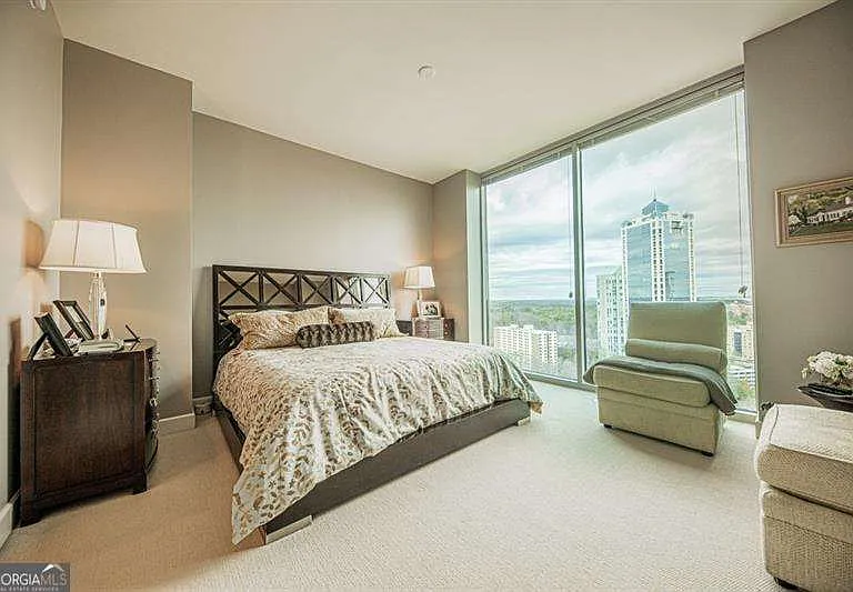 2795 Peachtree Rd NE #1909 — Photo 14