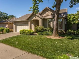 1155 Oak Knoll Ct, Folsom, CA 95630