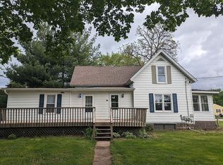 904 N Hale St UNIT 1-2, Marengo, IL 60152