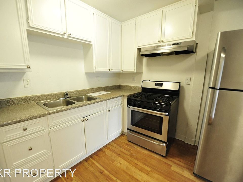 1st image of 1630 S Gramercy Pl APT 3