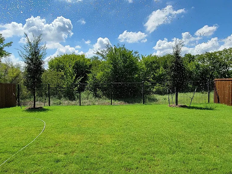 306 Dove Falls Dr — Photo 34