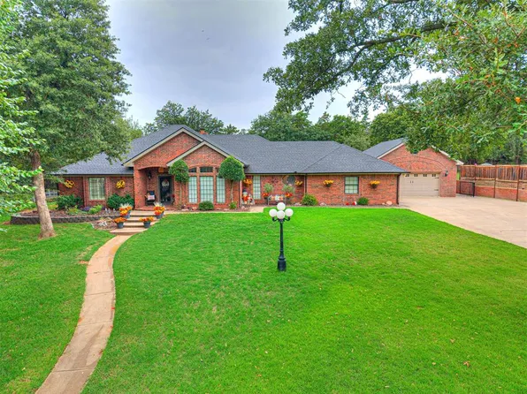 3118 Shady Lane Dr, Anadarko, OK 73005