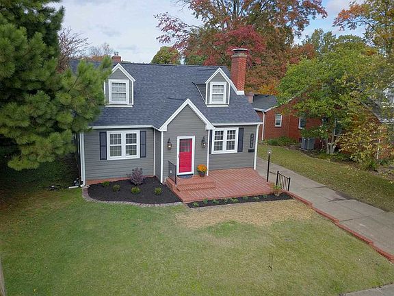 2nd image of 2220 E Chandler Ave