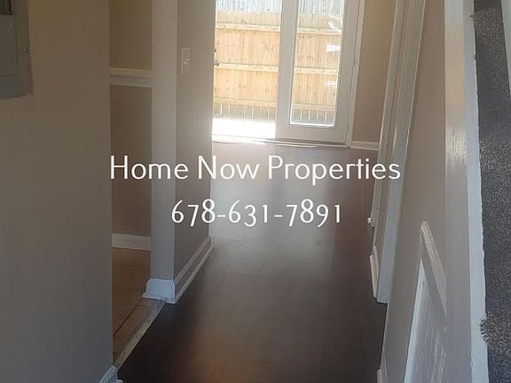 2nd image of 1836 Dunlap Ave #20
