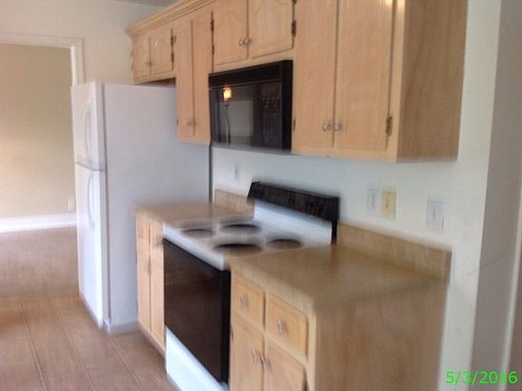 5th image of 3719 Heather Dr