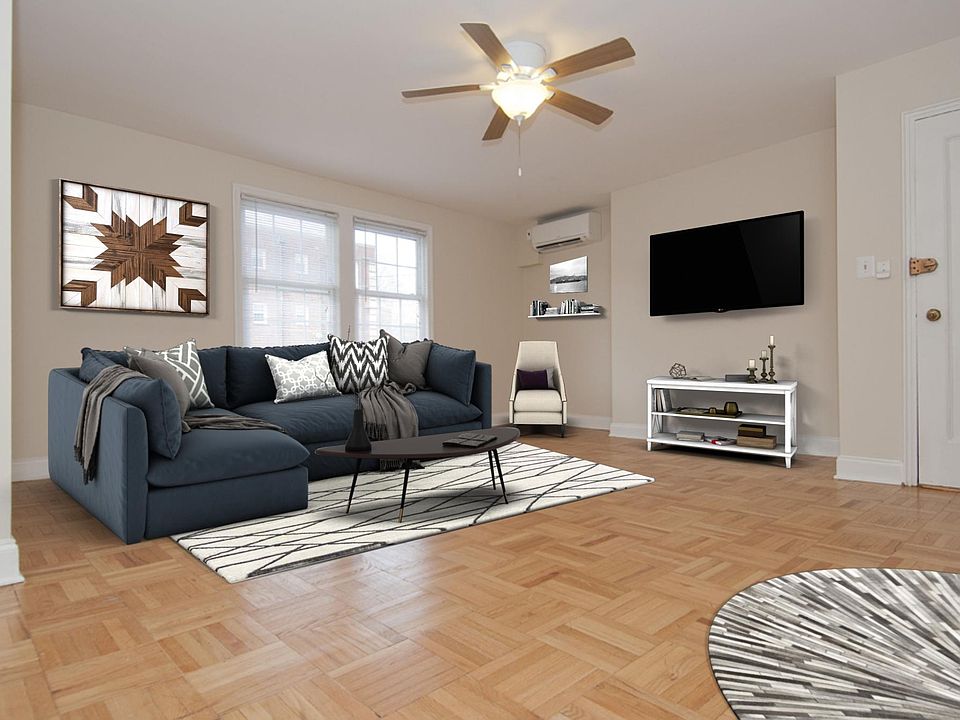 1st image of 1800 16th St N #103