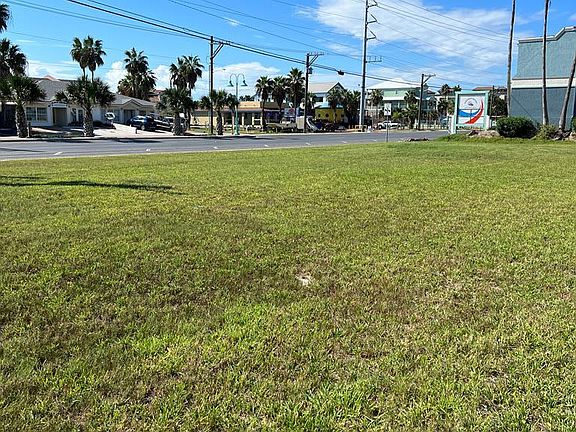 2nd image of 5704 Padre Blvd
