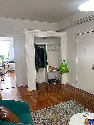 3rd image of 53 6th Ave #1