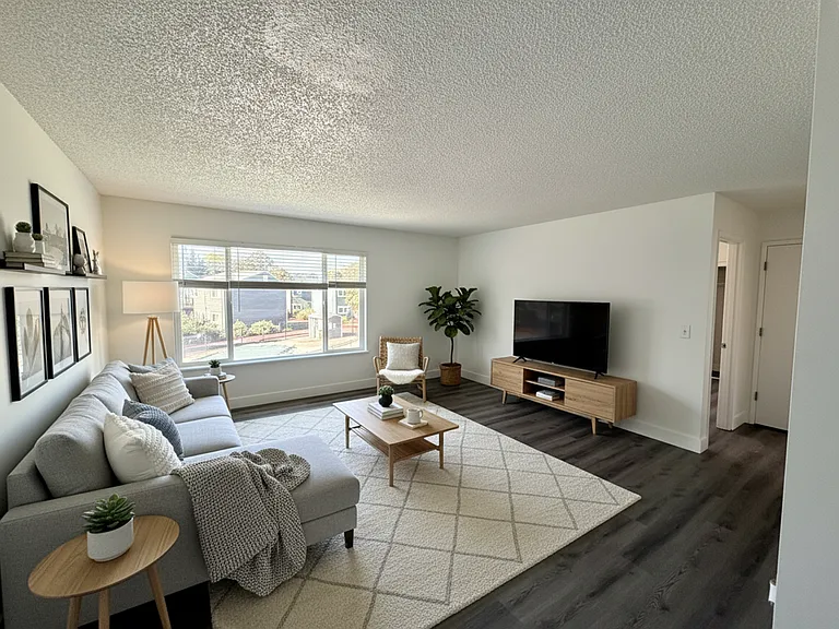 Echo Glen — Photo 20