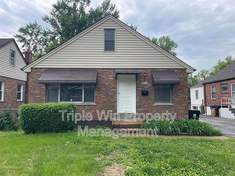 1st image of 6918 Etzel Ave