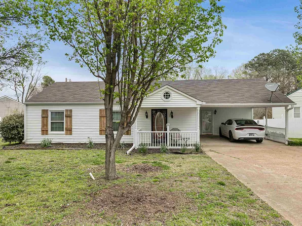 1056 Forest Ave, Milan, TN 38358
