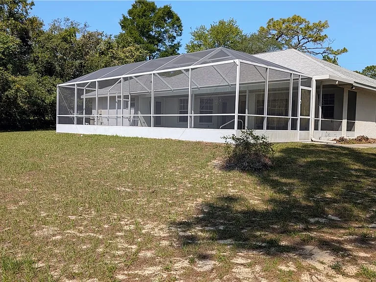 4565 N Allamandra Dr — Photo 32