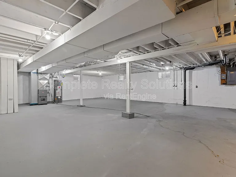 524 Gerald Pl — Photo 35
