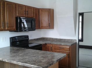 124 W Evans St, Rice Lake, WI 54868