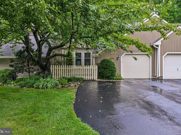 1564 APPLEWOOD CIRCLE, YARDLEY, PA 19067
