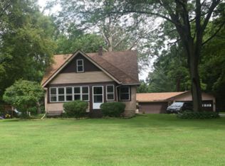 7015 N Bull Creek Rd, Grant Park, IL 60940